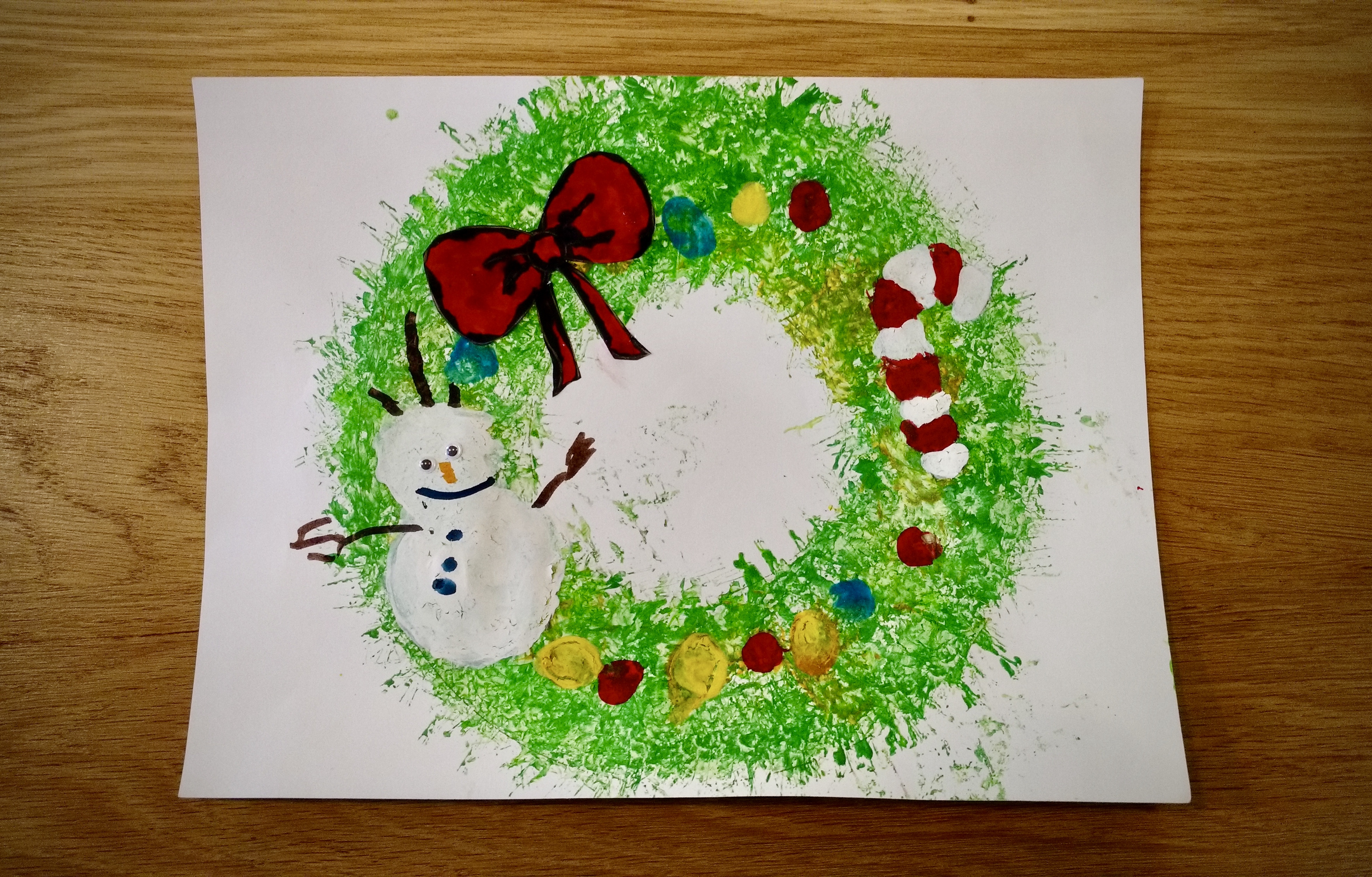 Couronne de Noël en peinture - Comme à la maison services